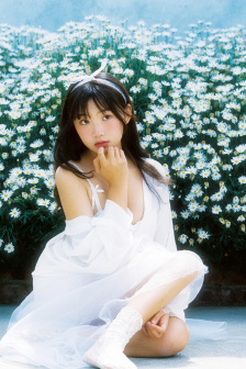 年轻的小姨子bd
